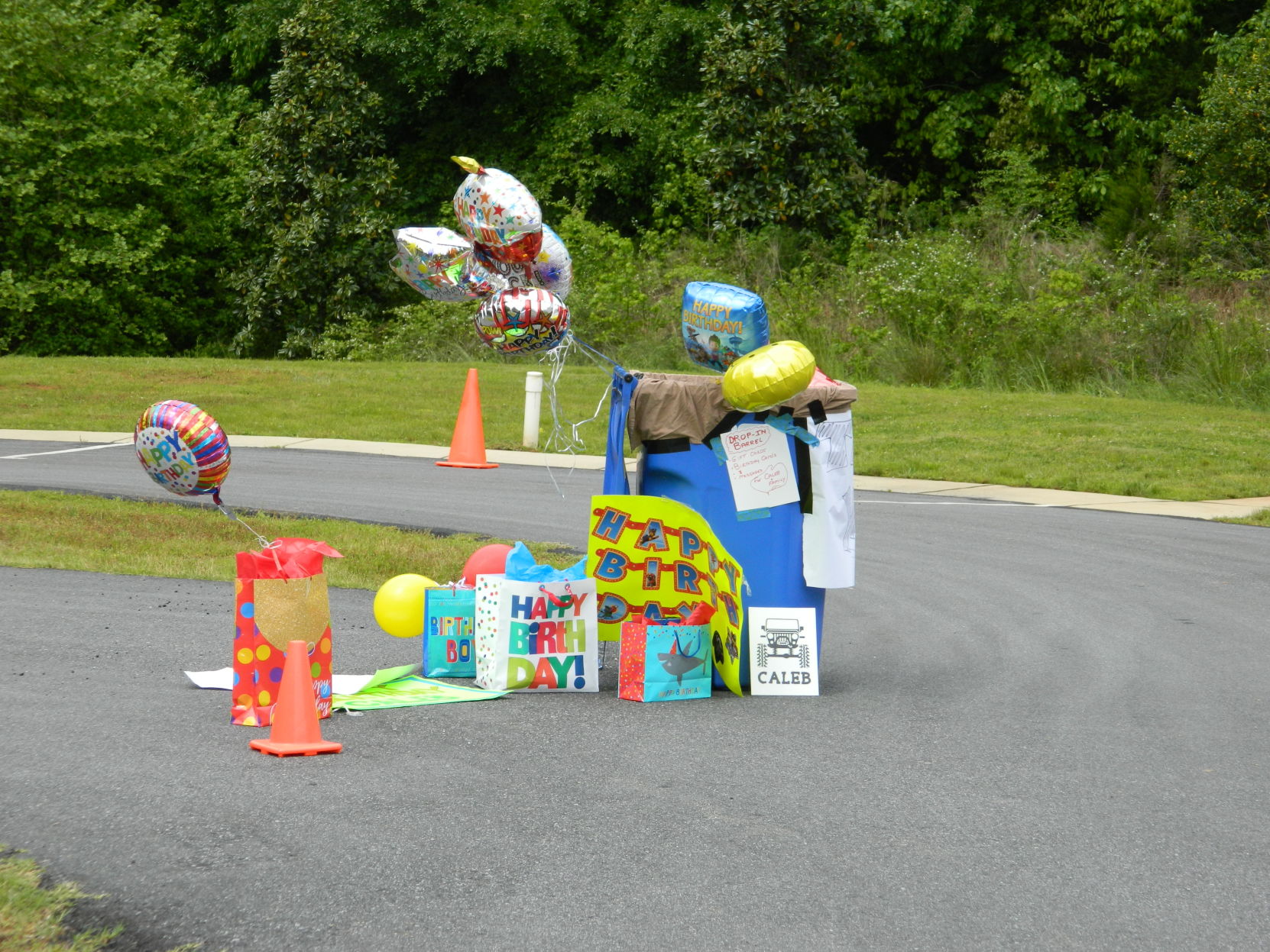Troutman Jeep parade (114).JPG
